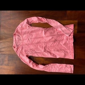 Lululemon top